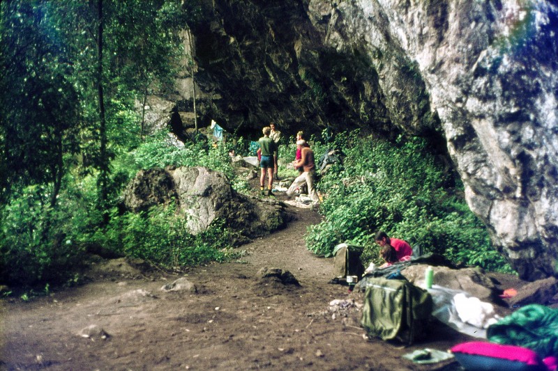 Bushrangers Cave_00.jpg
