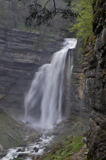 France 2013 - days 22,23,24 Cascades du Herisson - Le Grand Saut (3).jpg