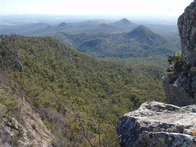 Flinders Peak P8020001 (14) (Small).JPG