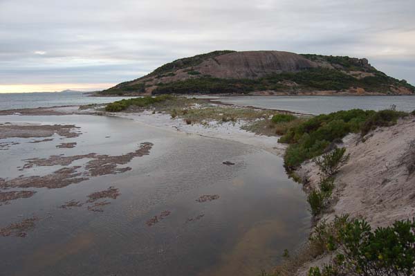 Table Island picnic spot (1).jpg