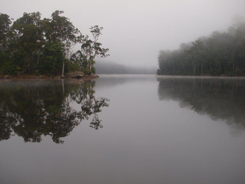 Lake Yarrunga.jpg