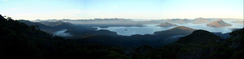 Sunrise on Lake Peddar.jpg