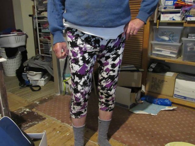 camo leggings.jpg