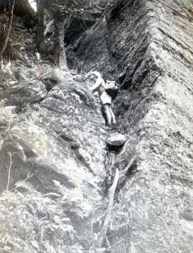 Wal Turner scrambling up Gentles Pass (273x357).jpg