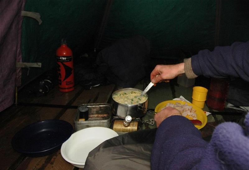 Vestuble-cooking-dinner-Continental-pasta-pack--peas-and-corn-added--smoked-chicken-ready-to-go-in.JPG