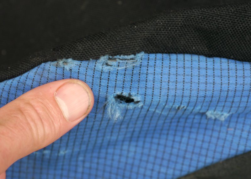 packhole w thumb.jpg