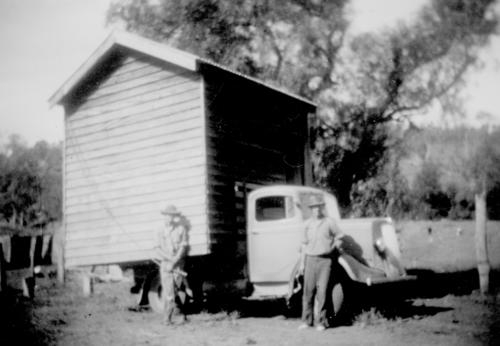 Moving hut on a Morris truck in the Beaudesert area 1953.jpg