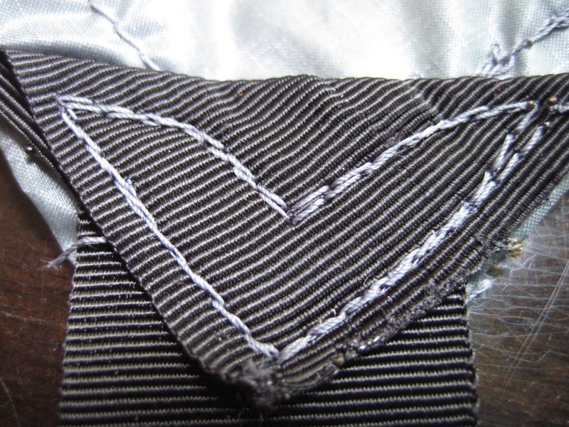 Tarp corner reinforcement stitching 1.jpg