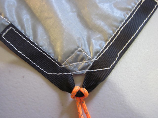 Tarp tie outs 006_640x480.JPG
