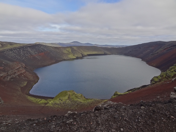 Ljotipollor lake.jpg