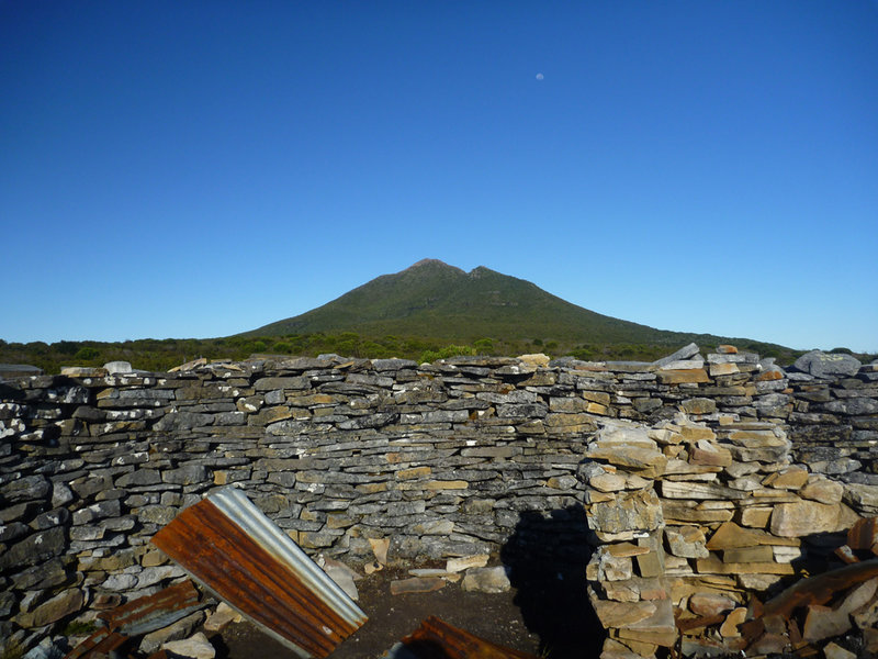 Adamsons Hut small.jpg