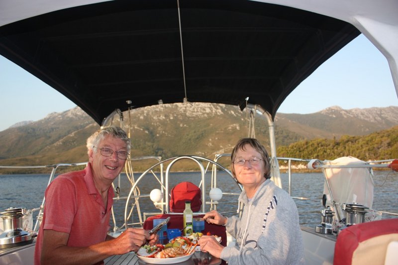 Crayfish in Clytie Cove.jpg