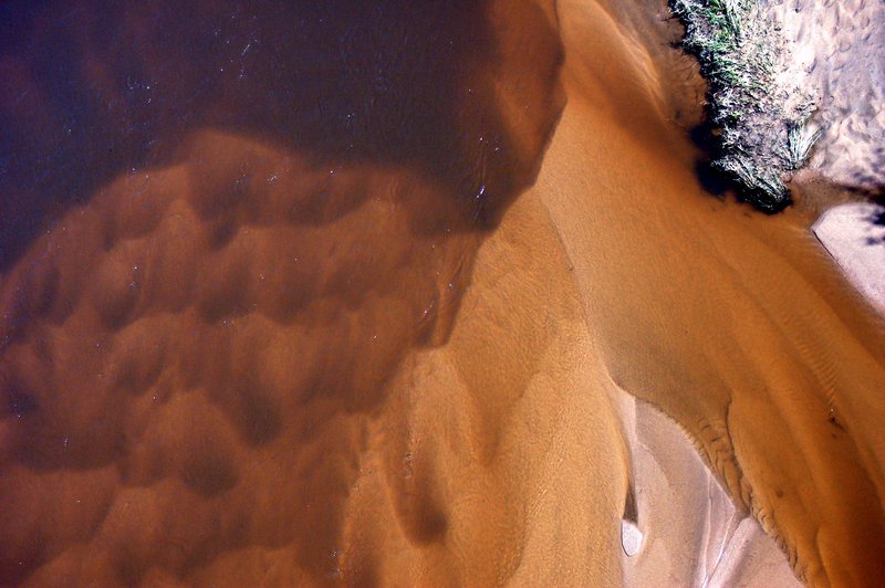 Wee Jasper - Taemas Bridge sand patterns sp.jpg