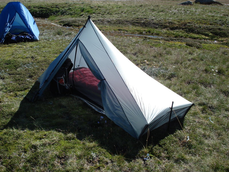 TT SS 2010 - showing vestibule size.JPG